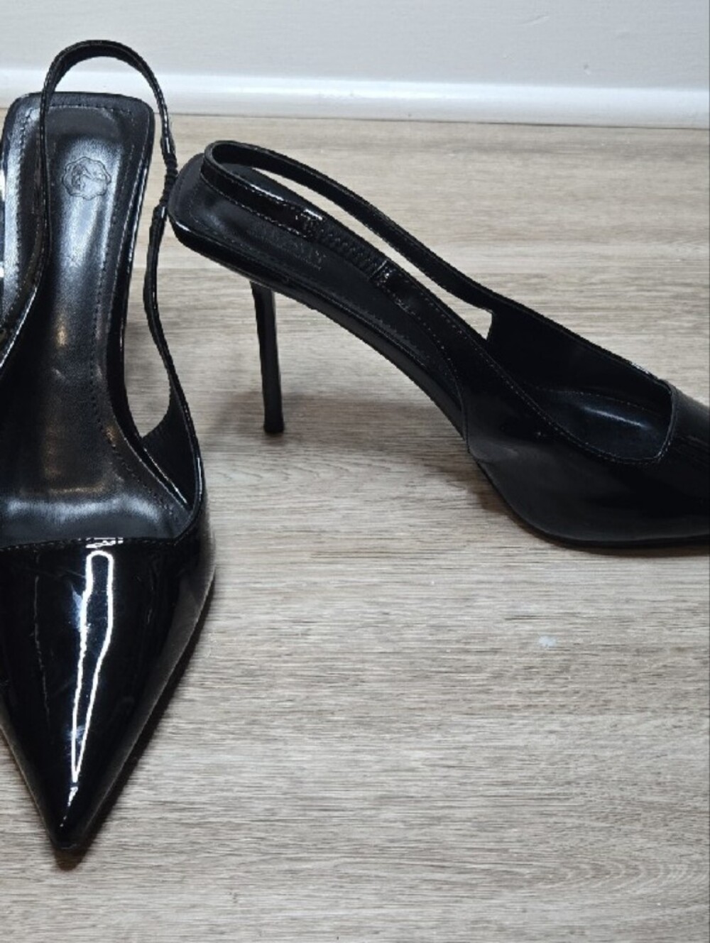 Black Patent Slingback Pointed-Toe Stiletto Pumps - Picture 2 of 8